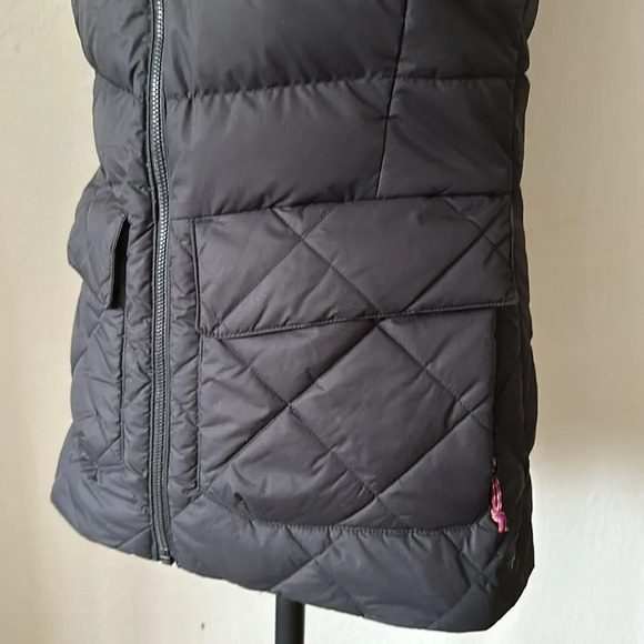 The North Face XS Nitchie Insulated Vest - Women's excellent pre used condition - Picture 3 of 9